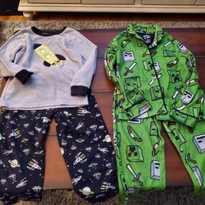 Selling both 6t and 6/7 boys pijamas